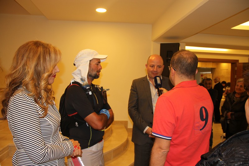Dialeb Half Way Through The Run and Awareness Campaign
